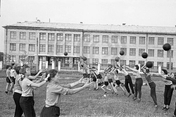 История спортивных школ. Физкультура в СССР. Физкультура в Советской школе. Спортивные школы в СССР. Спортивные школьники СССР.