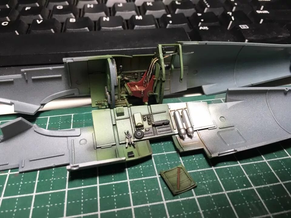 1 48 01. Spitfire 1/48 Eduard. Кабина Спитфайра 1/48. Spitfire 9 1/48.