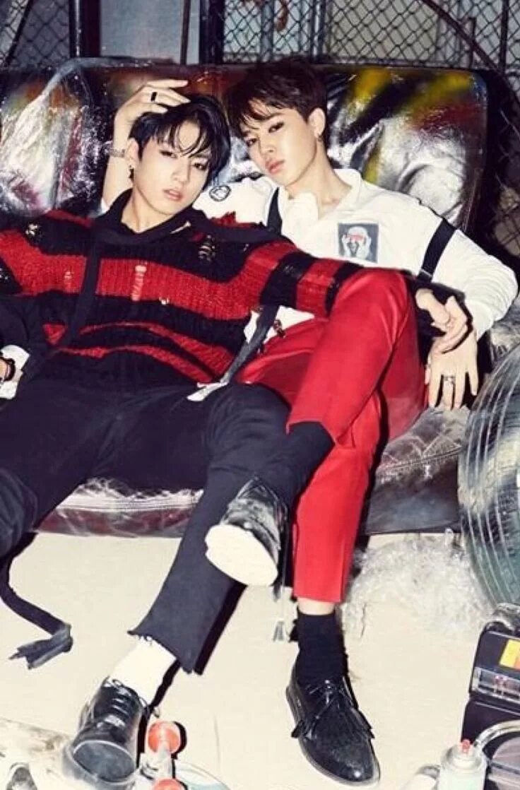Bts jin and jimin. Шоу чимина и чонгука 7 эпизод. Bts чимин и чонгук. Шоу чимина и чонгука 7 эпизод. Bts jimin and jungkook.