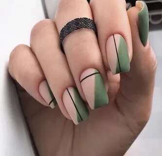 Маникюр квадратные зеленый