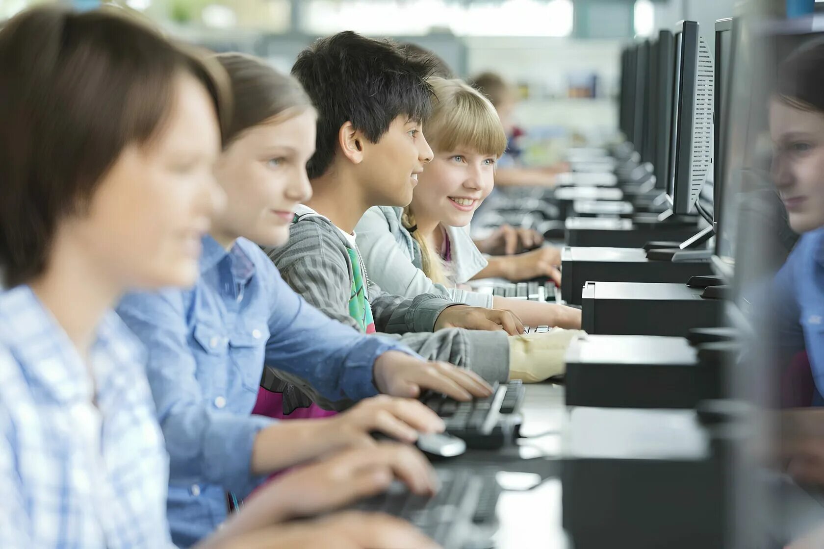 Computers teach children