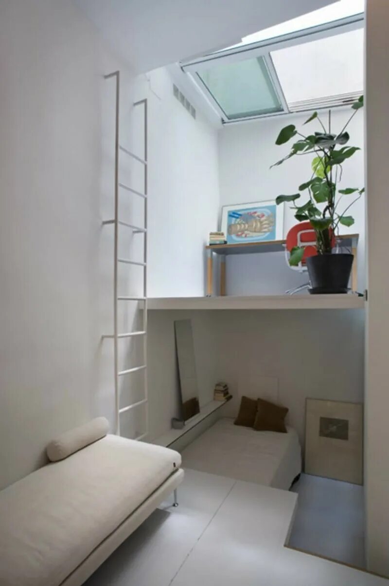 Квартира 6 метров. Интерьер очень маленькой квартиры. Очень маленькие квартиры. Очео маленькая квартира. Малогабаритные квартиры.
