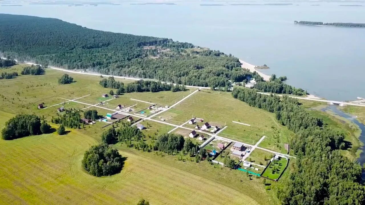 Жк тайгинский парк. Экопарк новосибирск. Экопарк новосибирск. Чкаловские дачи бассейн. Экопарк чкаловские дачи (дом отдыха мочище, микрорайон 4).
