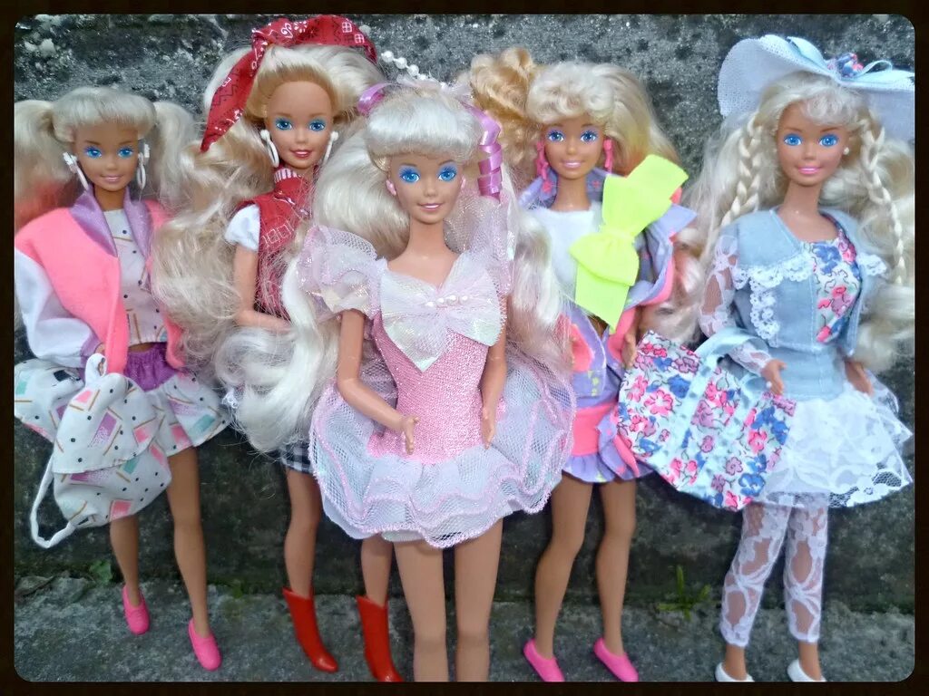 Barbie 90s. Барби 90. Барби 90х Ирландия. Коллекции Барби 90.