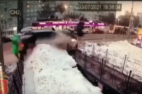 Сбито на остановке