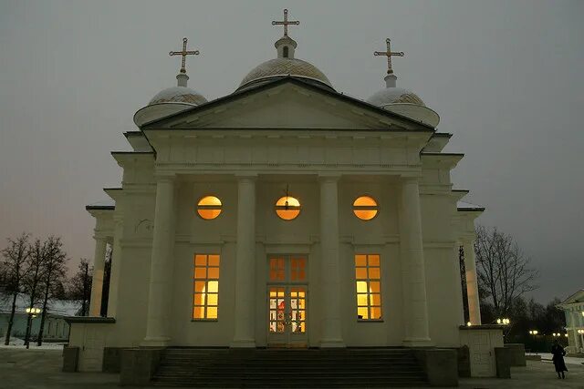 Храм святителя великого в зайцево. Храм святителя василия великого в селе зайцево одинцовского района. Село зайцево одинцовский район храм василия великого. Храм святителя великого в зайцево. Зайцево одинцовский район храм василия великого.