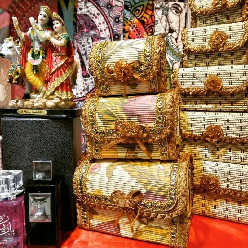 ювелирная выставка в санкт-петербурге. выставка ярмарка дели базар. индийская выставка косметика. индийская выставка в краснодаре 2021. индийская ярмарка в спб.