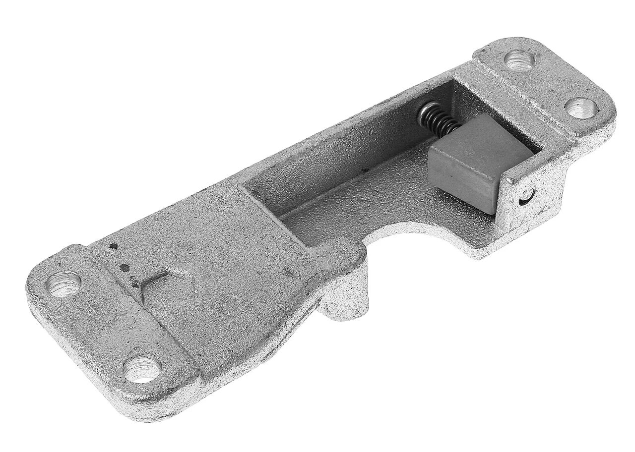 Фиксатор замка правый камаз, 5320-6105034-10. Фиксатор замка двери камаз 6520. Фиксатор двери камаз. 5320-6105035-10 фиксатор. Фиксатор двери камаз.