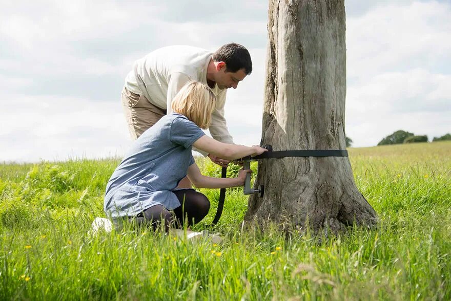помощью которой можно без. помощью которой можно без. предмет в руке. спорткомплекс «ранний старт», шведскую стенку. крутилка для пальцев на веревке.