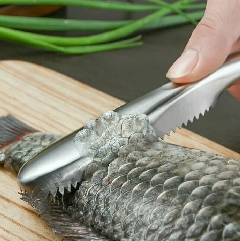 Прибор для очистки рыбы от чешуи. Рыбочистка luxfish. Нож для чистки рыбной чешуи. Скребок для очистка рыбы от чешуи. Чистка рыбы.