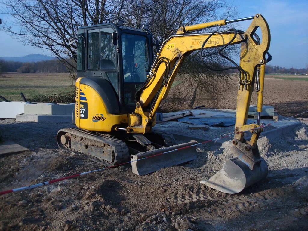 Экскаватор pc30mr Komatsu. Komatsu pc30mr-1. Мини-экскаватор Komatsu pc01-1. Komatsu pc27mr-3. Владельцы мини экскаватор