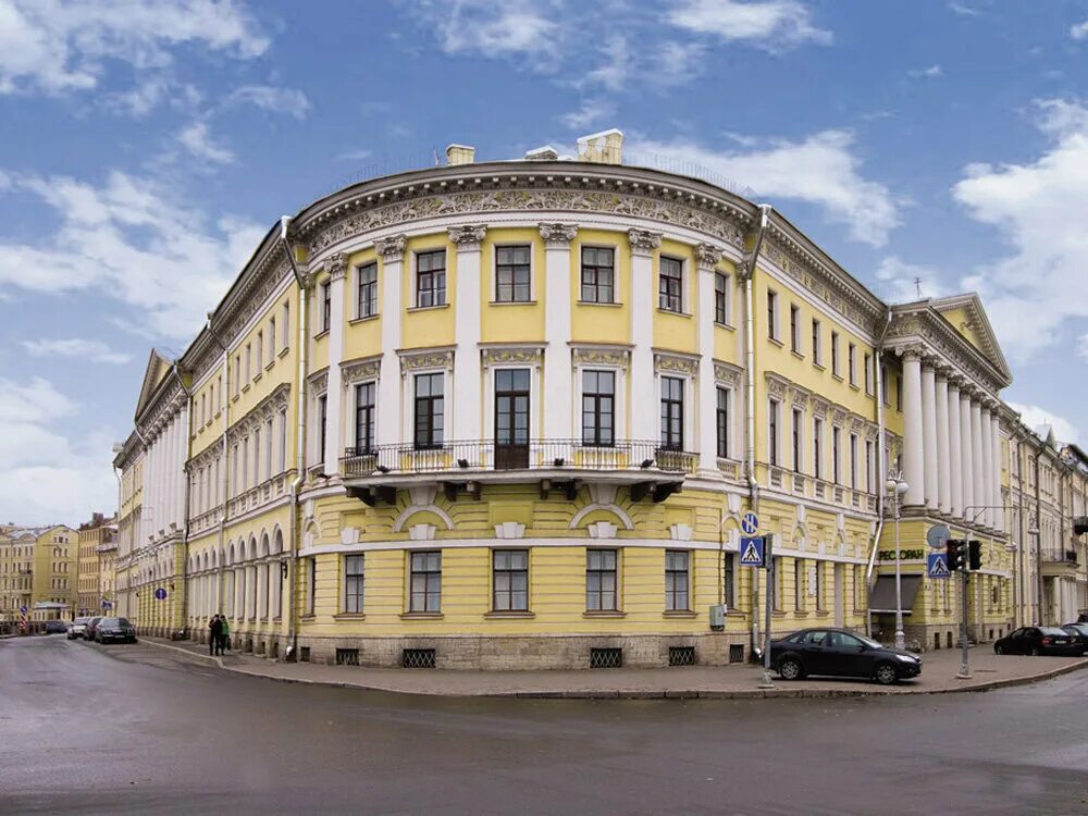 Дом Адамини в Санкт-Петербурге Марсово поле. Марсово поле дом Адамини. Набережная реки мойки, 1 / Марсово поле, 7. Дом Адамини: наб. р. мойки, 1.