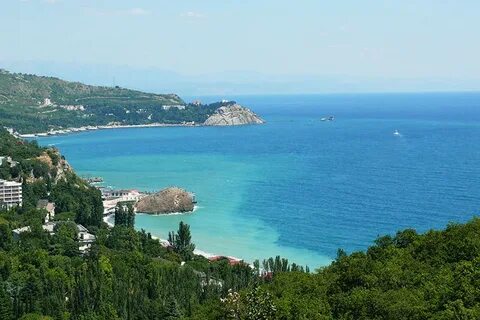 Море крыма алушта