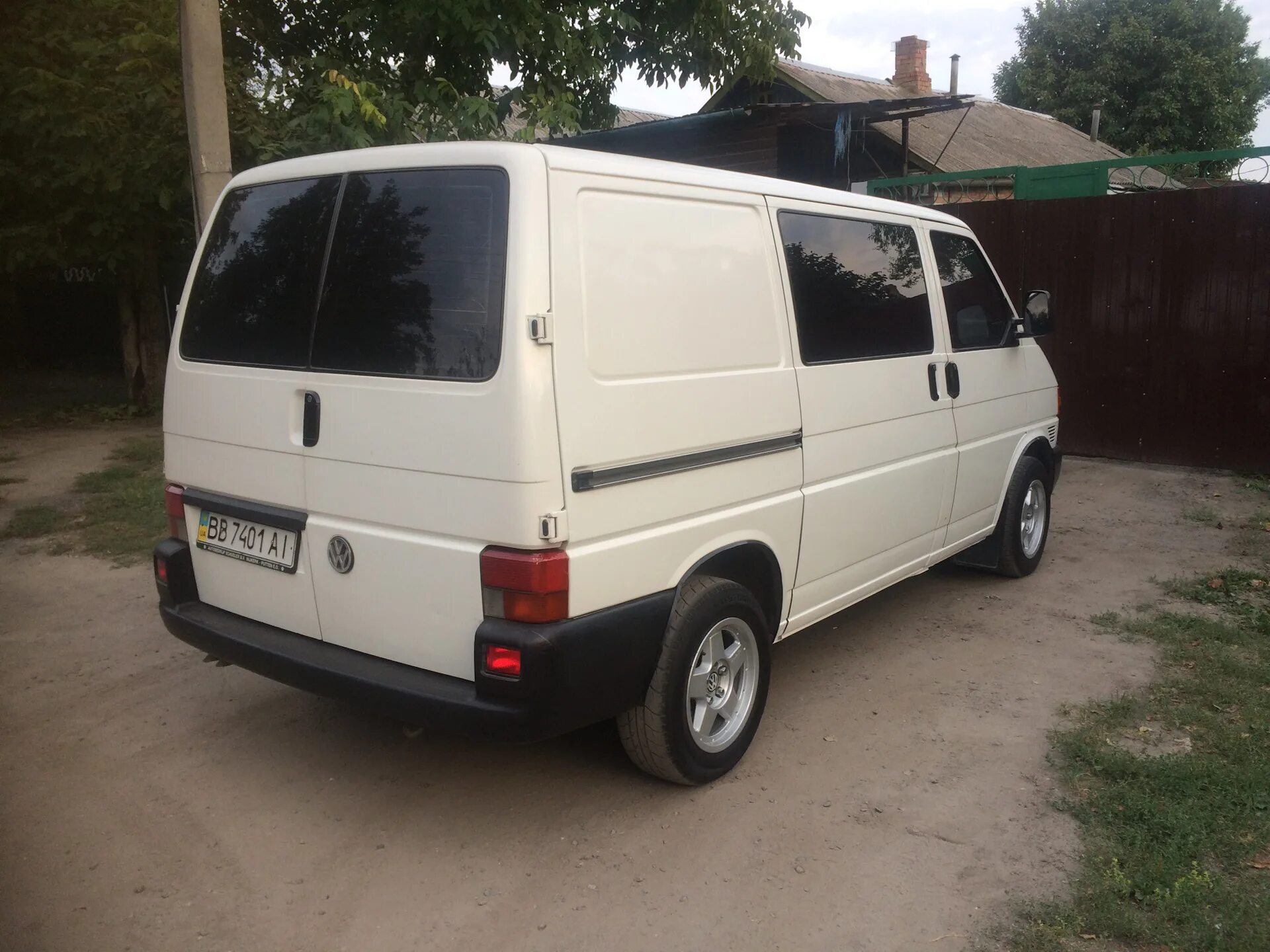 Транспортер 2000. Volkswagen t4 2000. vw transporter t4. vw транспортер 2000. фольксваген транспортер 2000г.