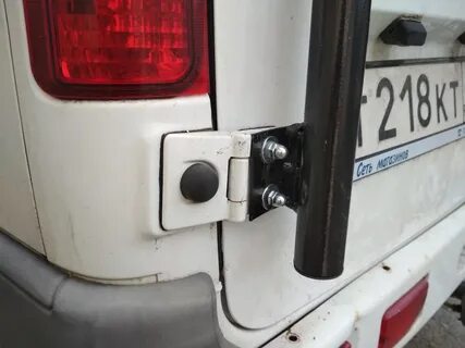 Держатели дверей газель