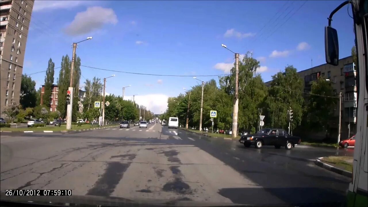 Тревога в старом осколе. Старый Оскол ул Матросова. Перекрёсток старый Оскол. Волгоград улица Матросова 17. Перекресток на Молодежном проспекте.