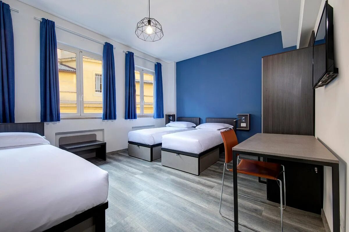 Семеновский отель москва. Четырехместный номер в гостинице. Форестмикс forrestmix загородный. Гостиница астор череповец. Четырехместный номер в гостинице.