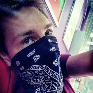 Ваня белый