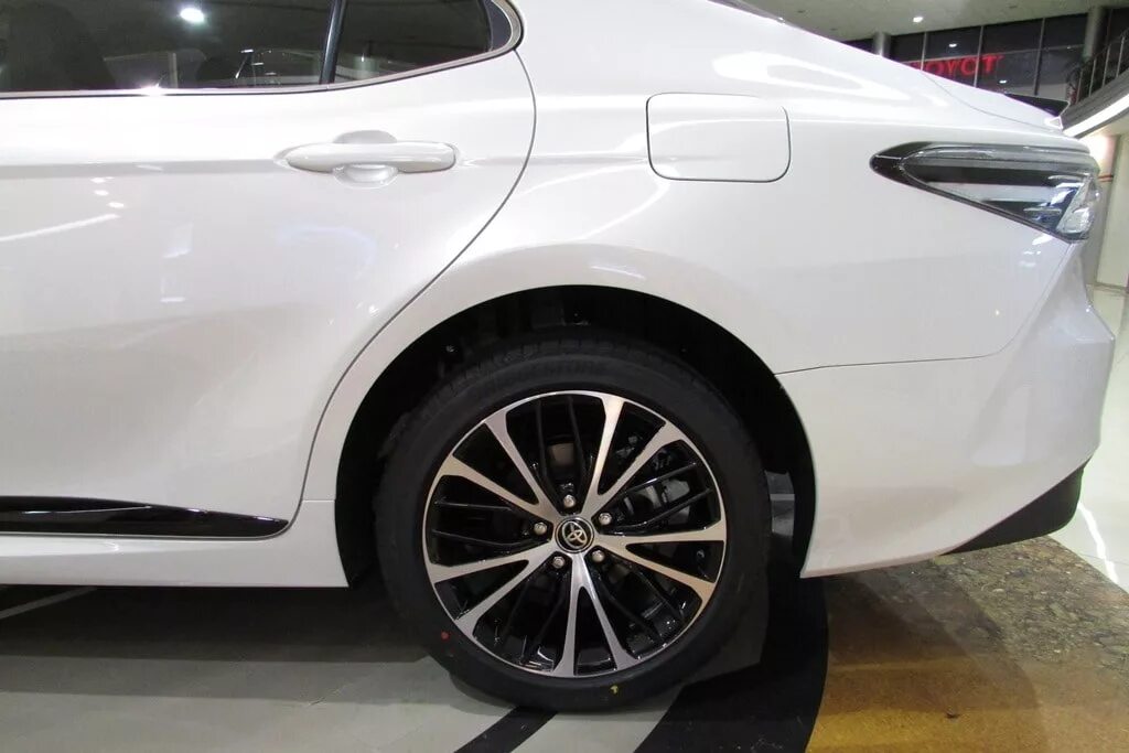 Диски s edition. Диски р17 sti. Mercedes amg gt 63. Mercedes amg gt 63 s edition 1. Диски s edition.