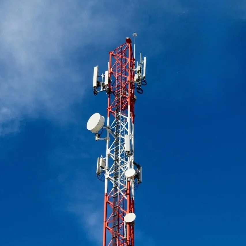 Уцн 2. Вышки сотовой связи это. Базовая станция 4g lte. Передвижная базовая станция мегафон. Телефонная вышка.