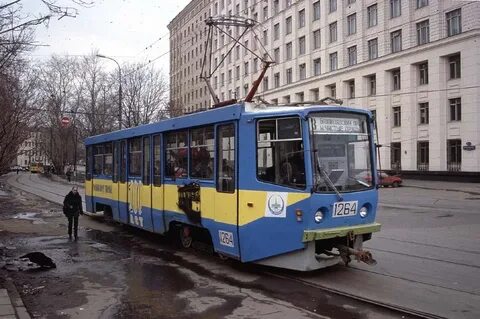 Апрель 2000