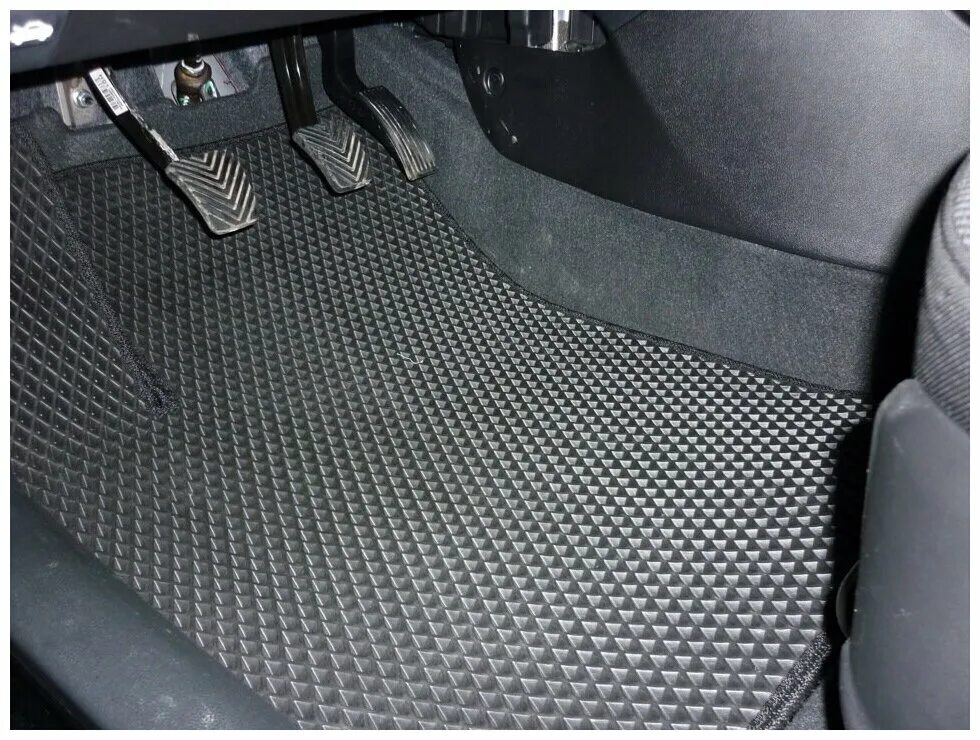 Как выглядит эва. Коврики эва demfi. Как выглядит эва. Экопром эва листы. Коврики в машину.