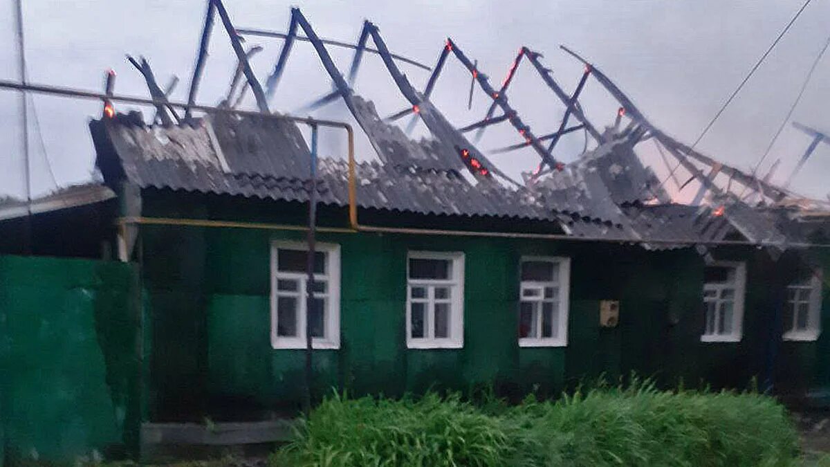 Курская область нападение украины последние новости. Обстрел всу теткино курская область. Теткино граница. Теткино курск обстрел. Посёлок тёткино в курской.
