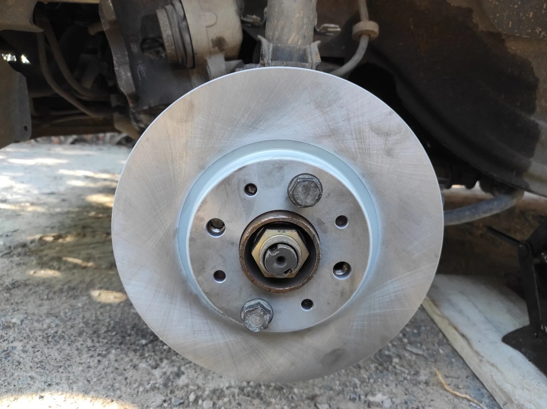 Задние тормозные диски фиат дукато 250 r16. Задние тормозные диски фиат дукато 250 r16. Задние дисковые тормоза фиат 5000. Фиат 124 задние дисковые тормоза. Размер диска калина и ваз 2115.