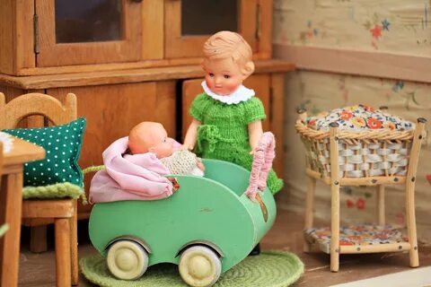 Игрушечная старая