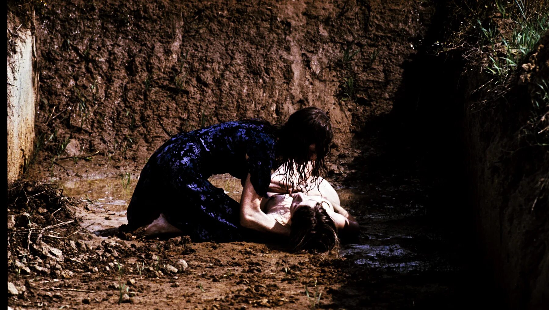 скрытая любовь фильм 2007. трейлер скрытая любовь. спрятанная любовь дорама. тайные влюбленные. тайная жизнь фильм.