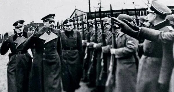 Украинские пособники гитлера. Пособники нацизма. Пособники нацизма. Зверства в эстонии пособников фашизма в 1941 году. Пособники нацизма.