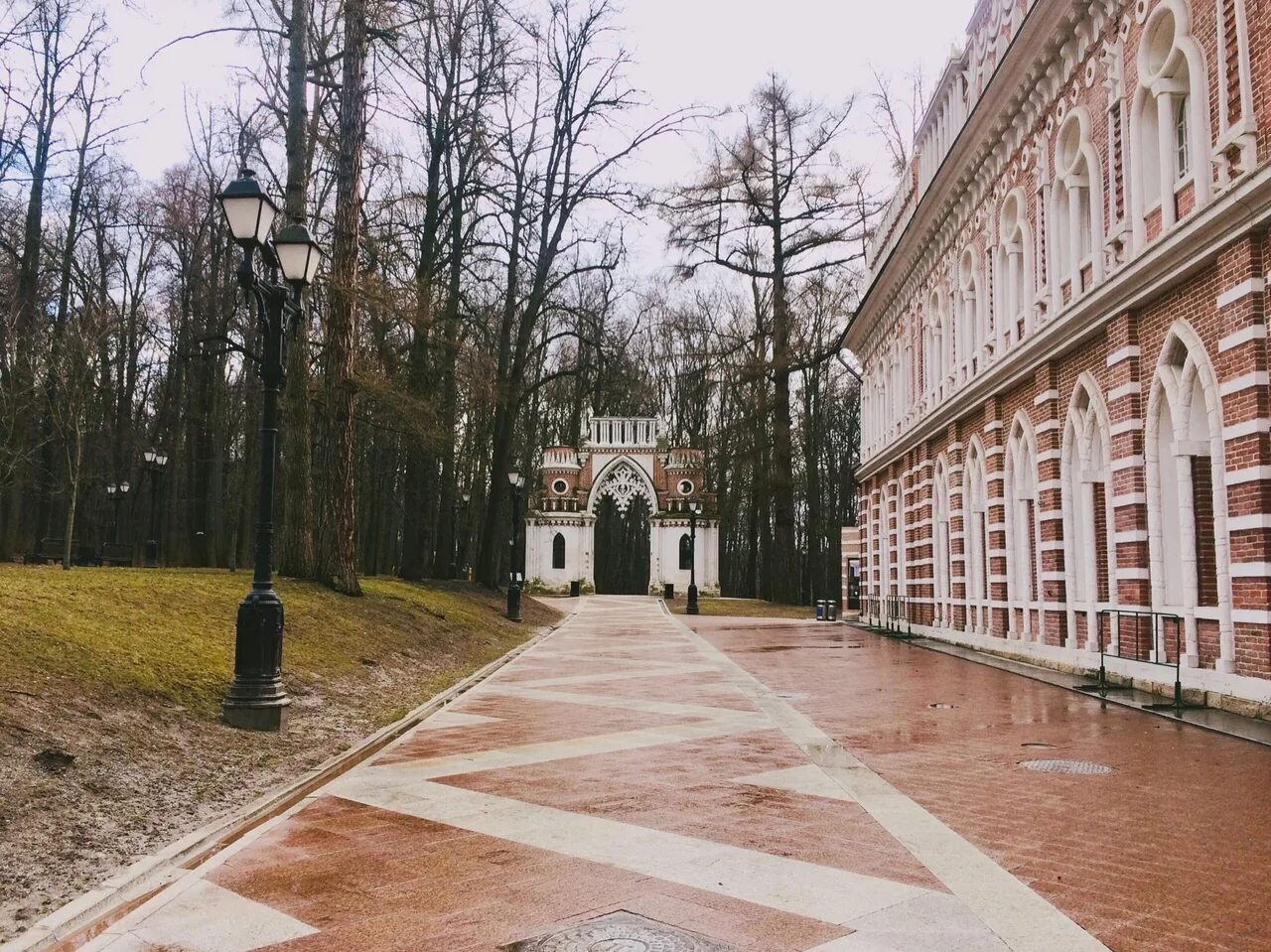 Царицыно 29. Царицыно Кавалерский корпус. Музей в Бирюлево. Царицыно 3-й Кавалерский корпус. Царицыно третий.