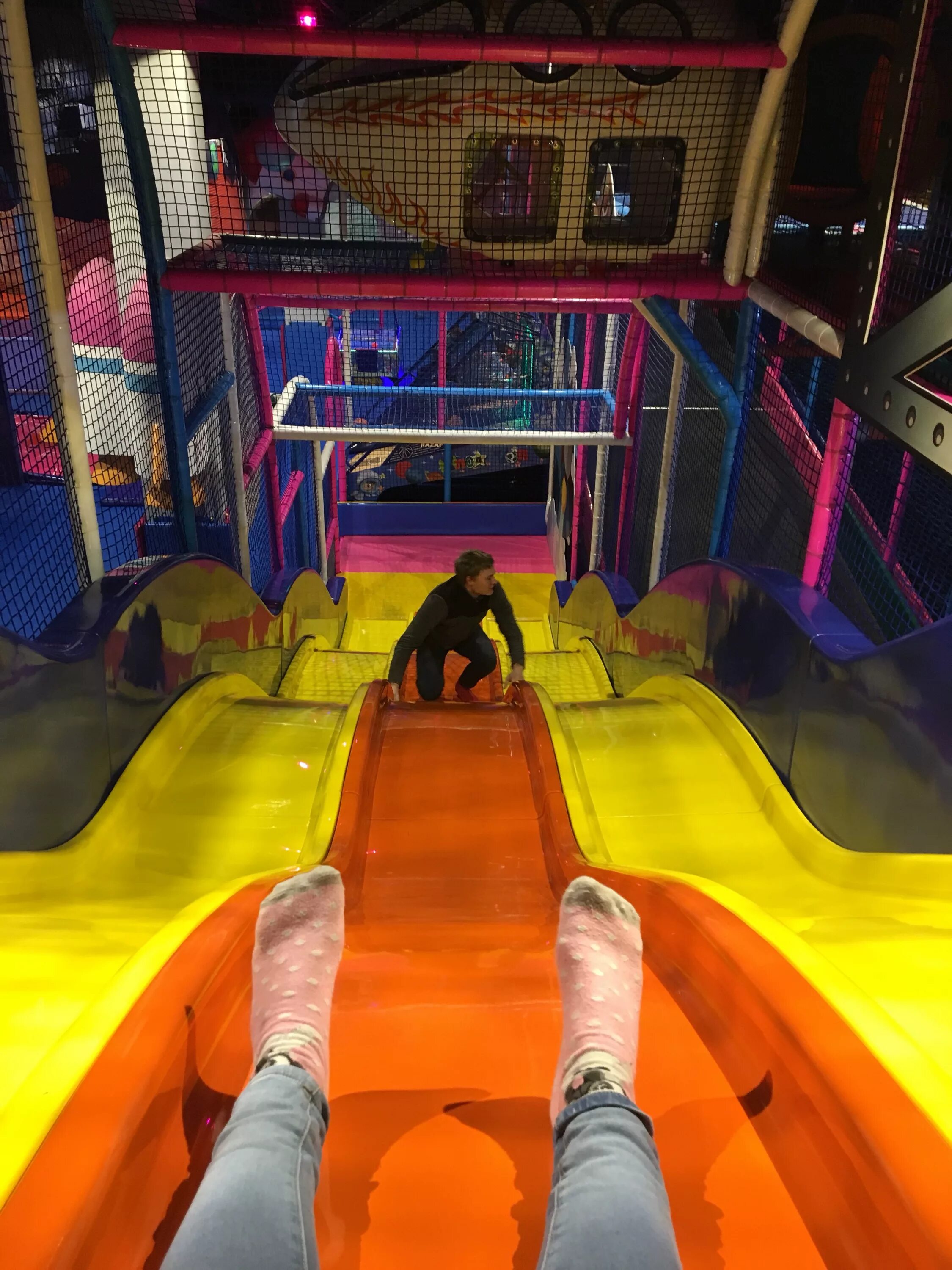 Типанова 21 тк питер хлоп топ. Хлоп топ в тк питер. Трк меркурий на савушкина 141 хлоп топ. Савушкина 141 санкт-петербург. Семейный парк отдыха «хлоп-топ».