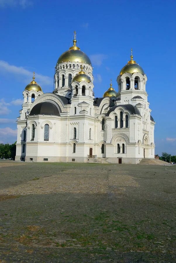 Сколько соборов в новочеркасске. Войсковой кафедральный собор новочеркасск. Собор новочеркасск. Собор в новочеркасске 2011 год. Сколько соборов в новочеркасске.