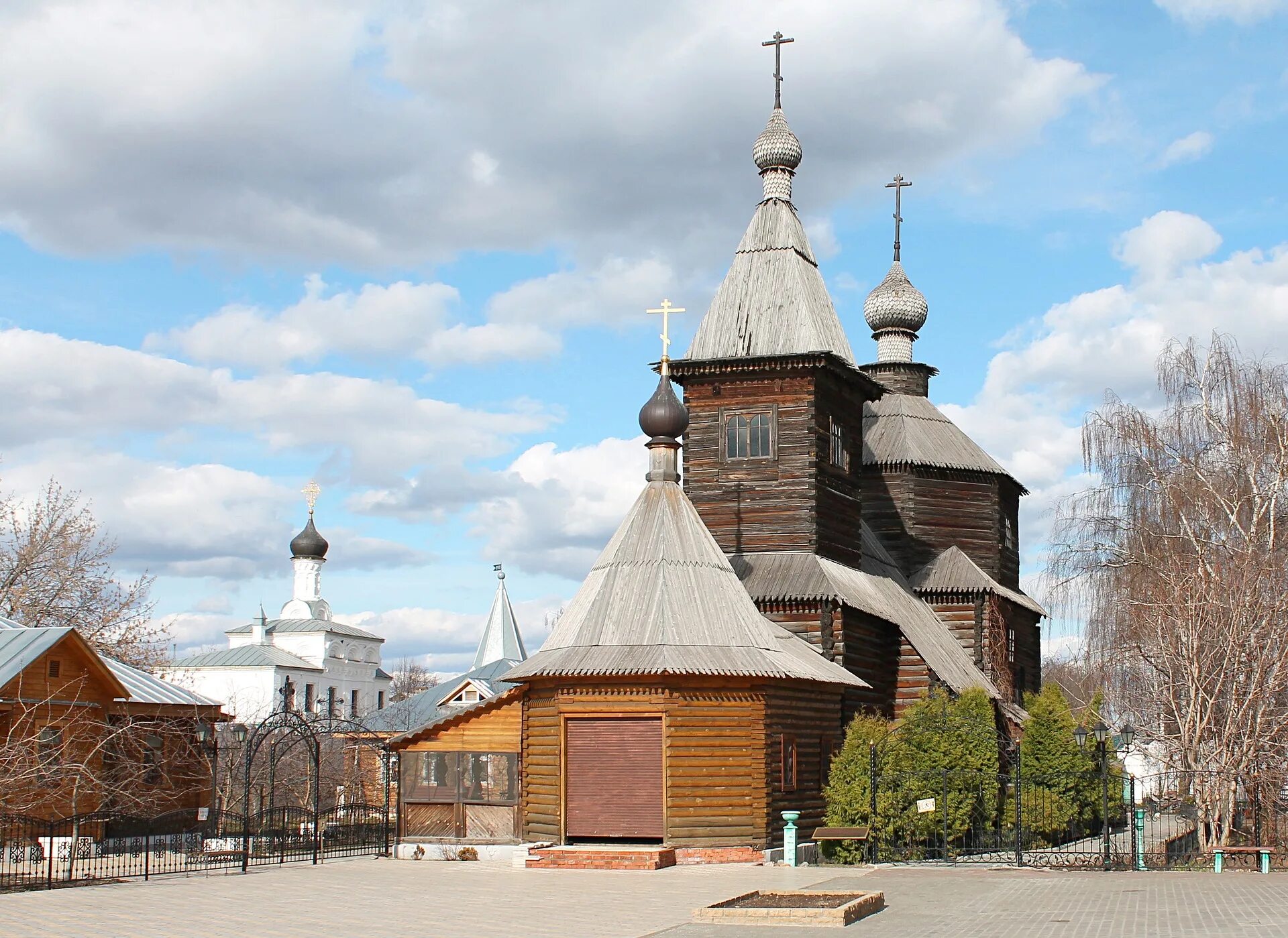 Мур родина. Архитектура Мурома. Архитектура города Мурома Церковь. Деревянное зодчество Муром. Архитектура древнего города Муром.