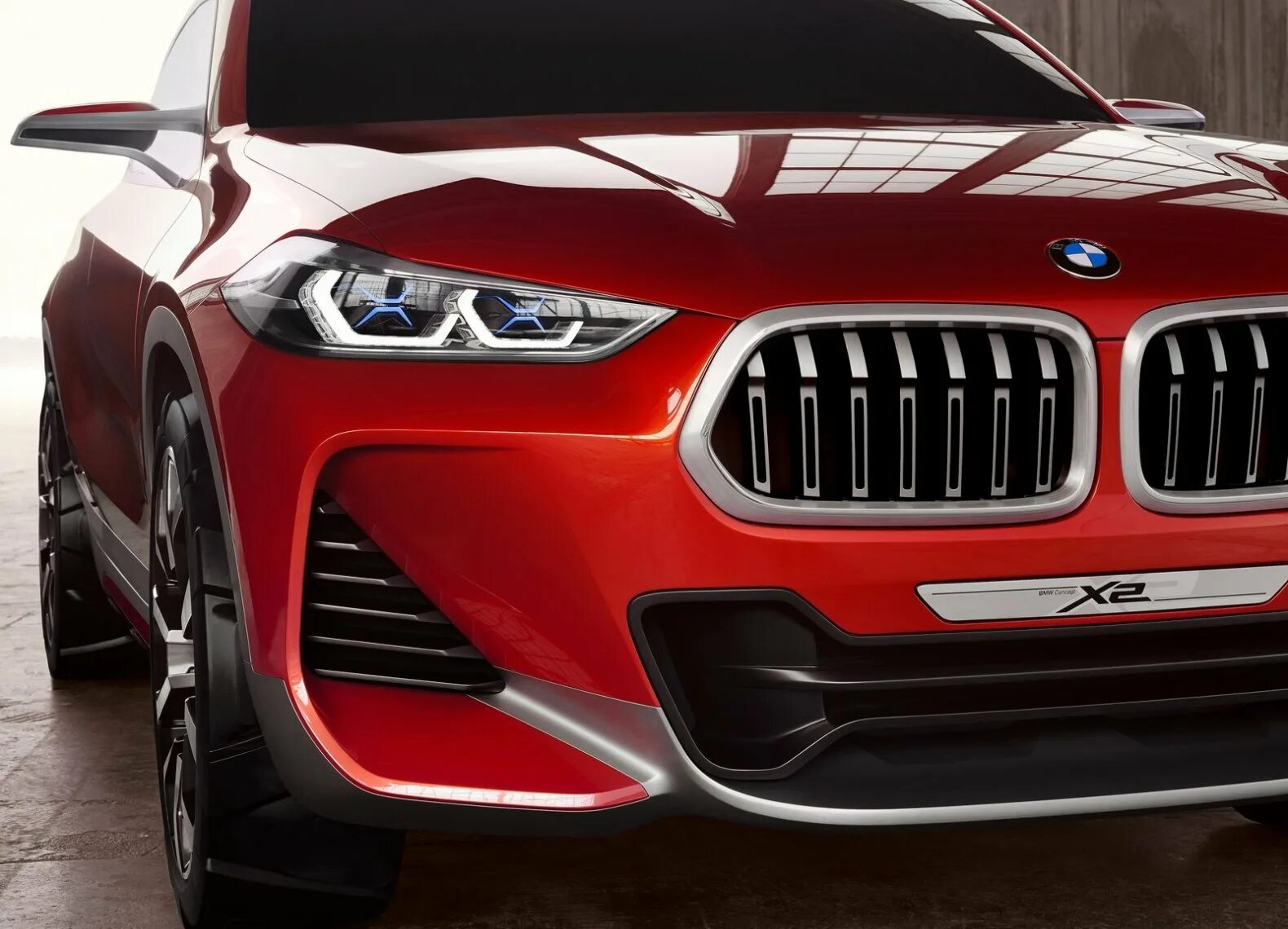 Bmw x2 золотой. Bmw x2 2018. Bmw x2 xdrive20i. Bmw x2 f39. Икс 2 икс автомобиль.