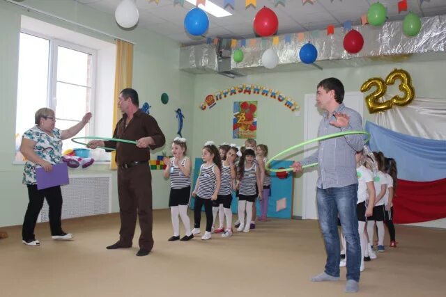 Детский сад морячок геленджик. Танец парус детства в детском саду. Парус детства танец на выпускной в детском. Мбук кдц новоорск. Детский сад 1 фокино приморский край.