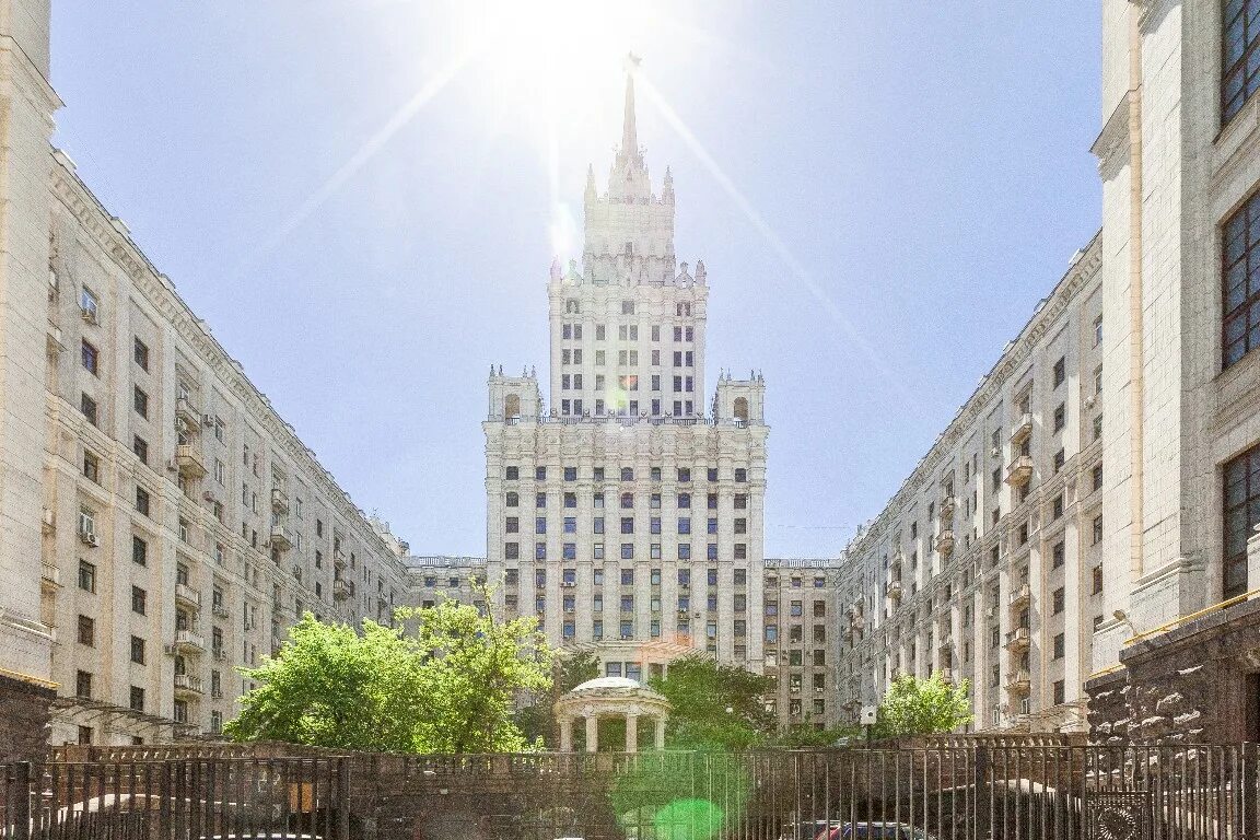 Садовая-спасская улица, 21/1. Высотка на красных воротах – садовая-спасская улица, 1. 3 к. Садовая-спасская ул. Ул.