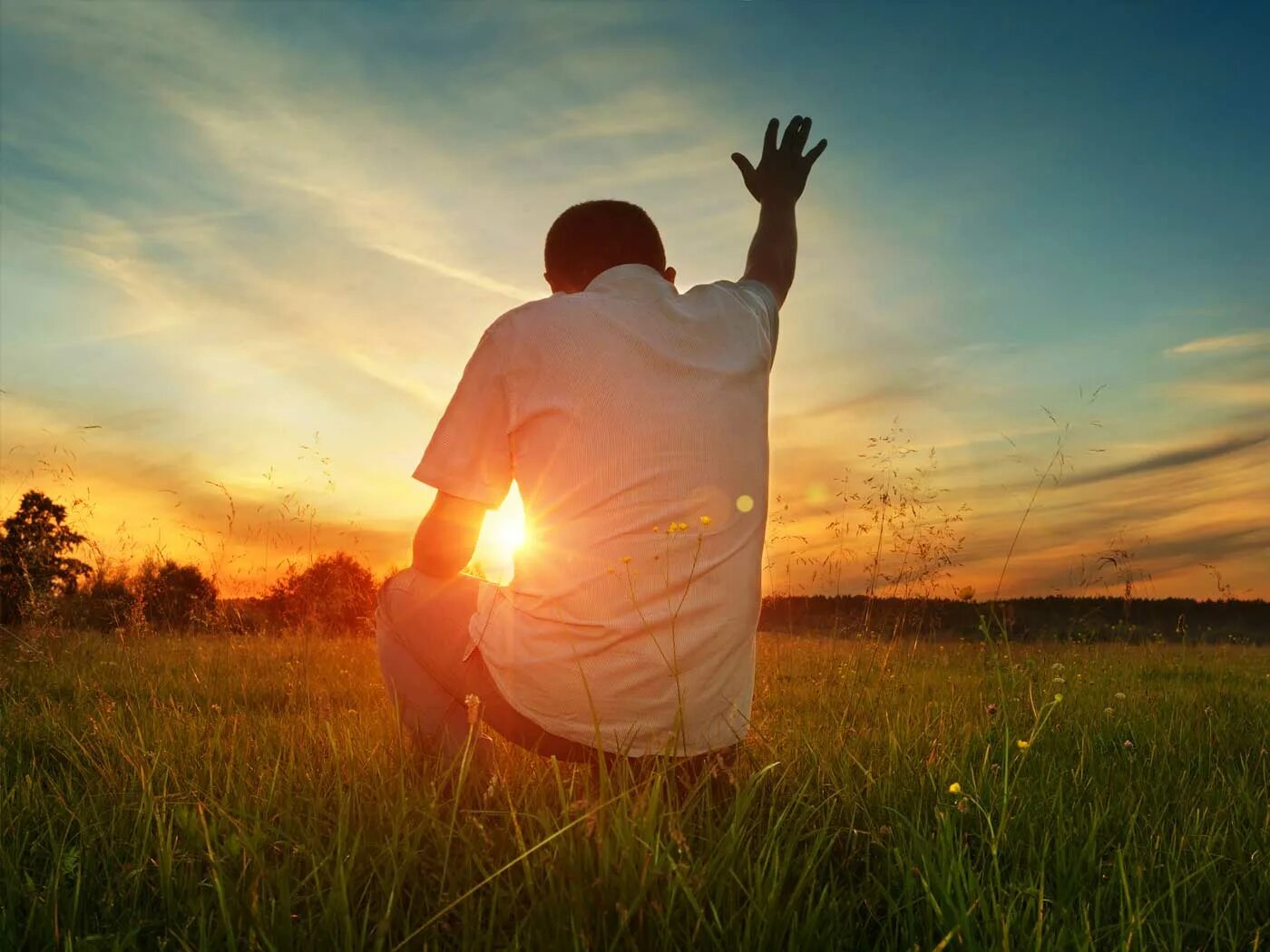 Движение к богу. God s will. God s will. Мужик на пляже с песком. Bible god цитаты.