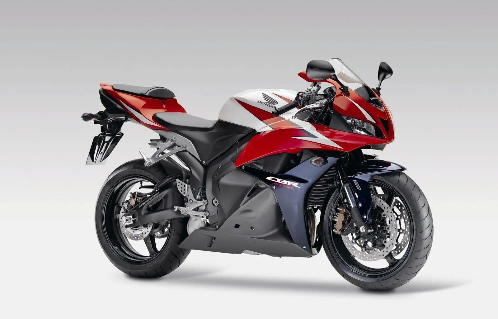 Сток 600. Honda cbr600rr. Honda CBR 600 2009. Мотоцикл Honda CBR 600. Мотоцикл Хонда CBR 600 RR.