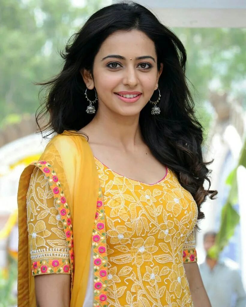 Прит сингх. Ракул прит. rakul preet singh. ракул прит сингх фигура. рахул прити сингх.