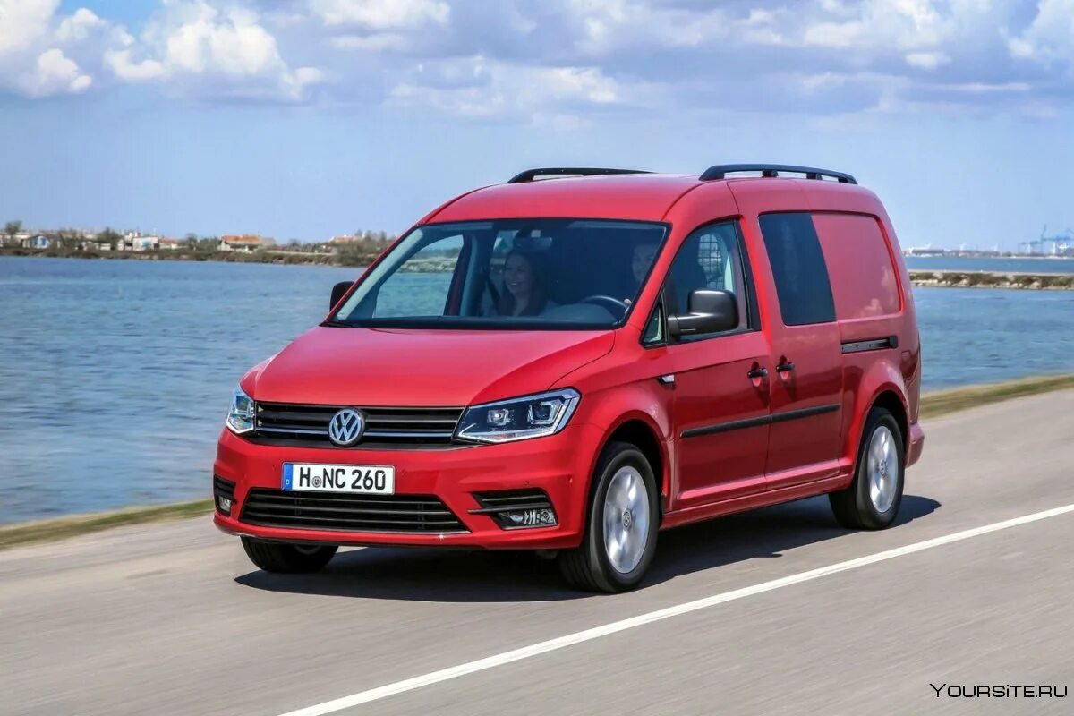 Купить фольксваген макси. Volkswagen Caddy Maxi 2020. Volkswagen Caddy 2015 Maxi. Volkswagen Caddy Maxi 2023. Volkswagen Caddy Combi 2020.