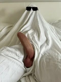 Spooky season! 👻 30% off on Daddy’s Onlyfans right now, come and take a tr...