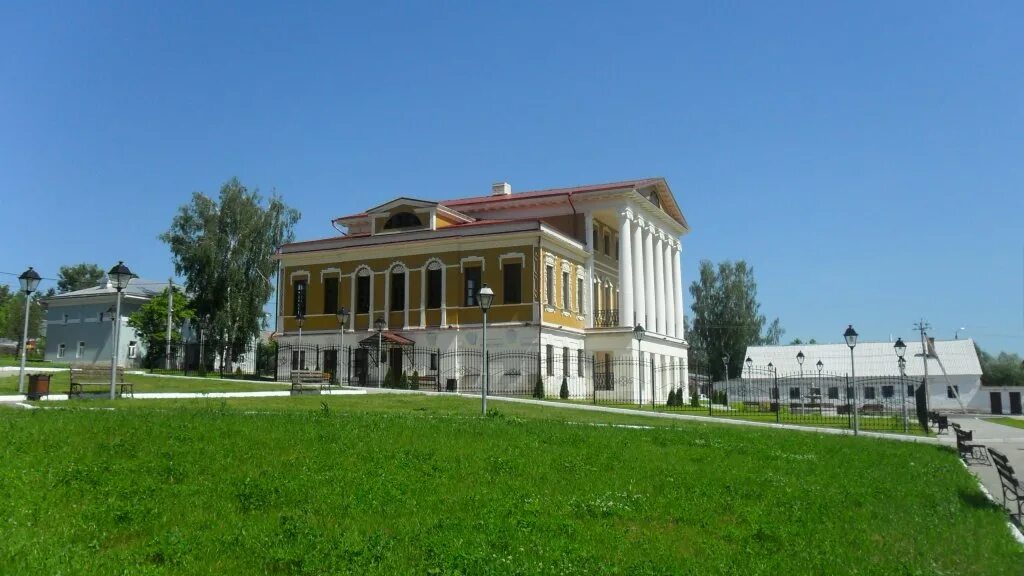 Усадьба воронино. Село воронино в музей-усадьбу дворян леонтьевых. Воронеж замок принцессы ольденбургской. Усадьба воронино леонтьевых михаил александрович. Дворянка из поместья редмаунти.