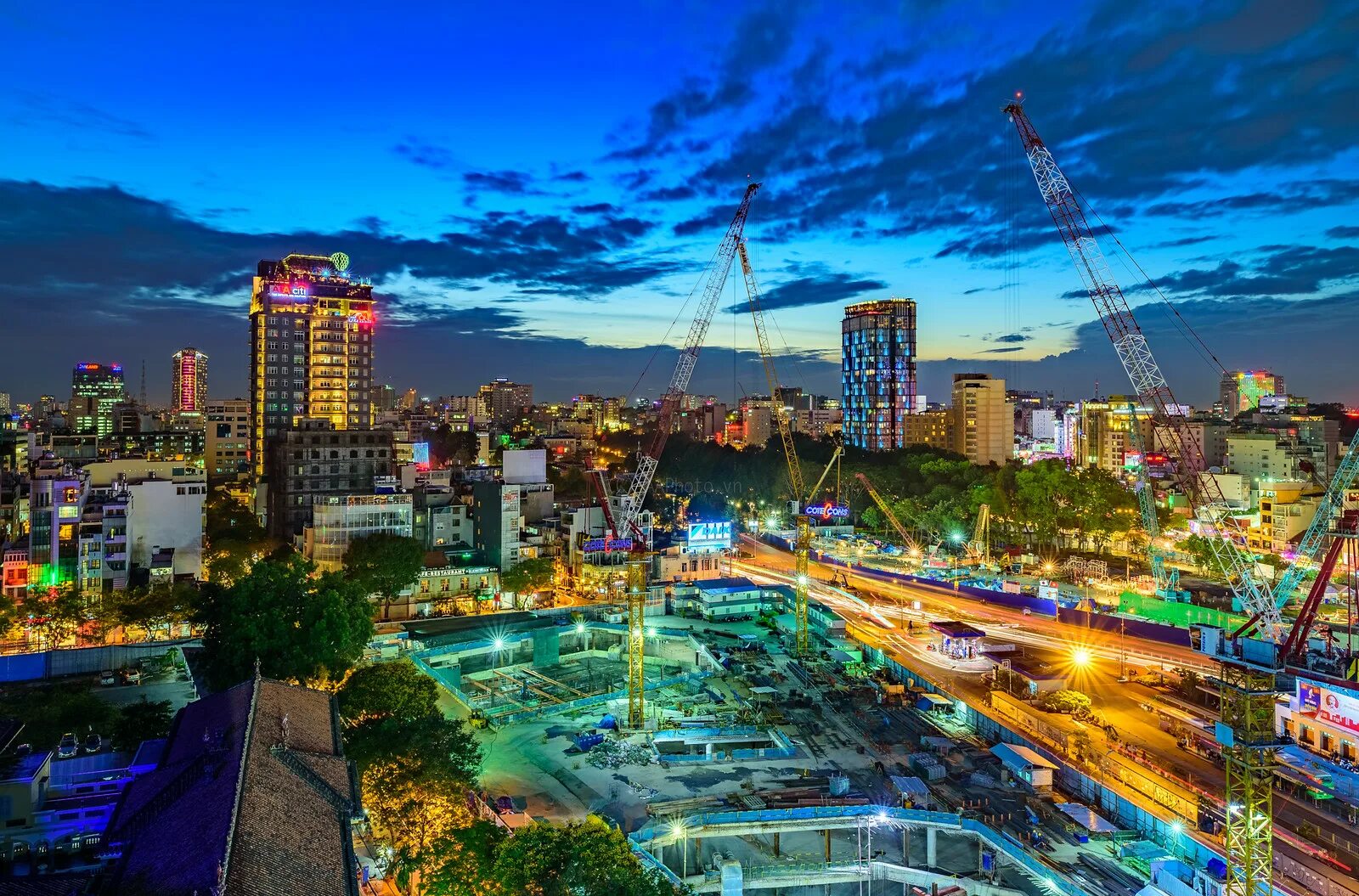 Pho chi minh. Хошимина 11. хошимин в форме. hrc ho chi minh city b5kr5. ho chi minh skyscapes.