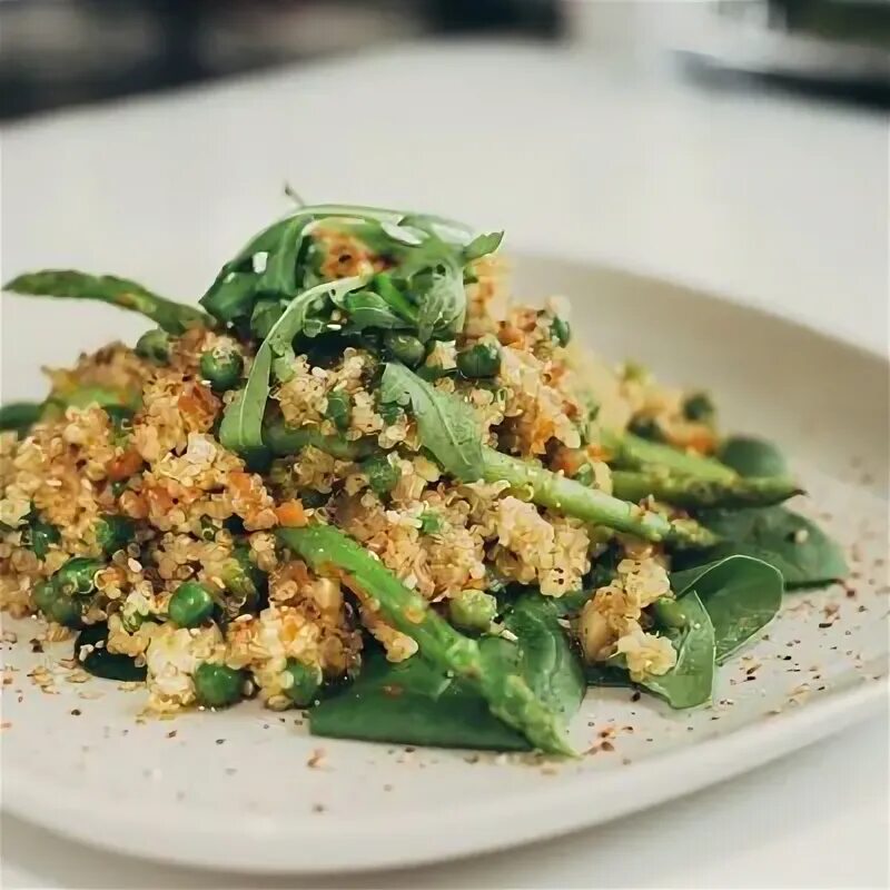 Recettes minceur soir : 5 idées de repas du soir léger Kale quinoa salad, Quinoa