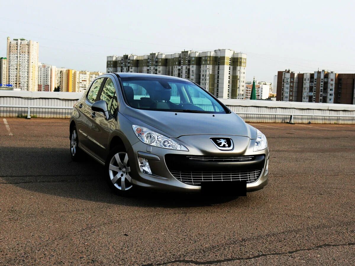 Пежо 308 купить новый. Peugeot 308 i. Peugeot 308 i Рестайлинг. Пежо 308 2010. Peugeot 308 i 2010.