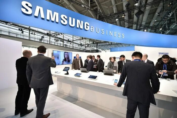 Корея самсунг электроникс здание. Samsung company. Компания самсунг в корее. Компания samsung electronics. Штаб квартира самсунг в корее.