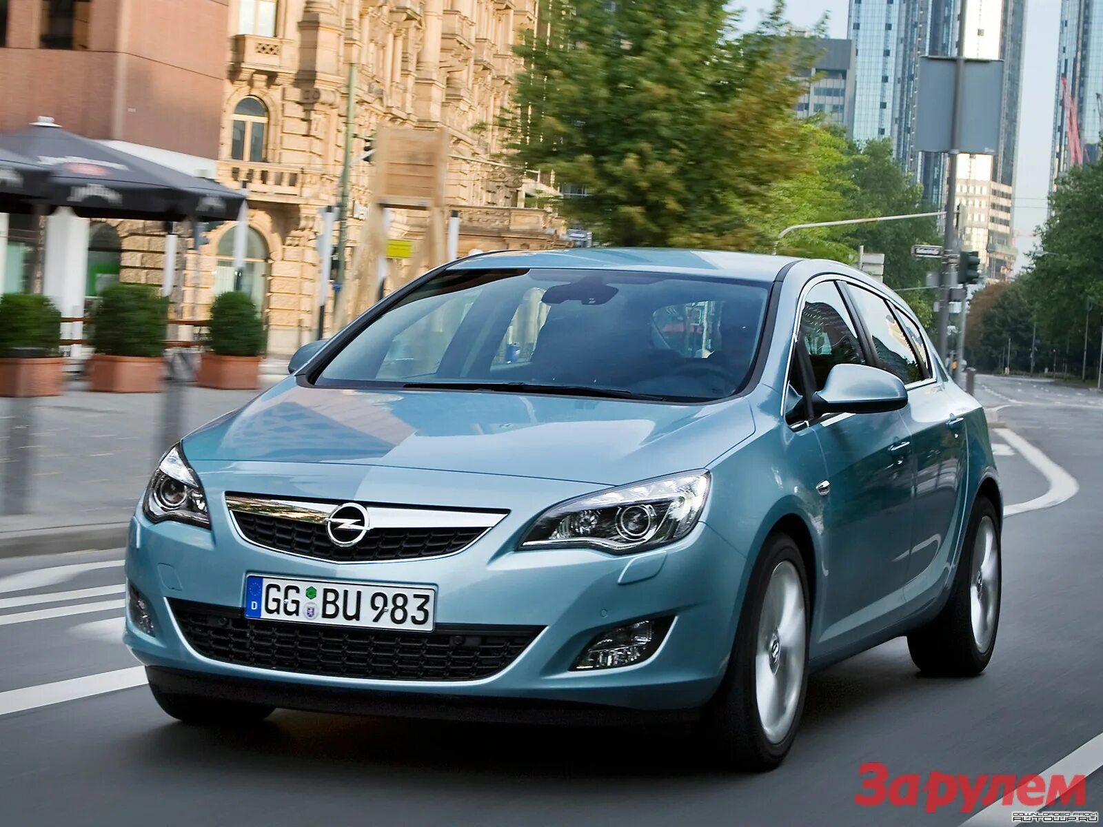 Opel astra turbo хэтчбек. Опель атра. 6 (180 л. Opel astra j (2009—2012). Opel astra j 2009.