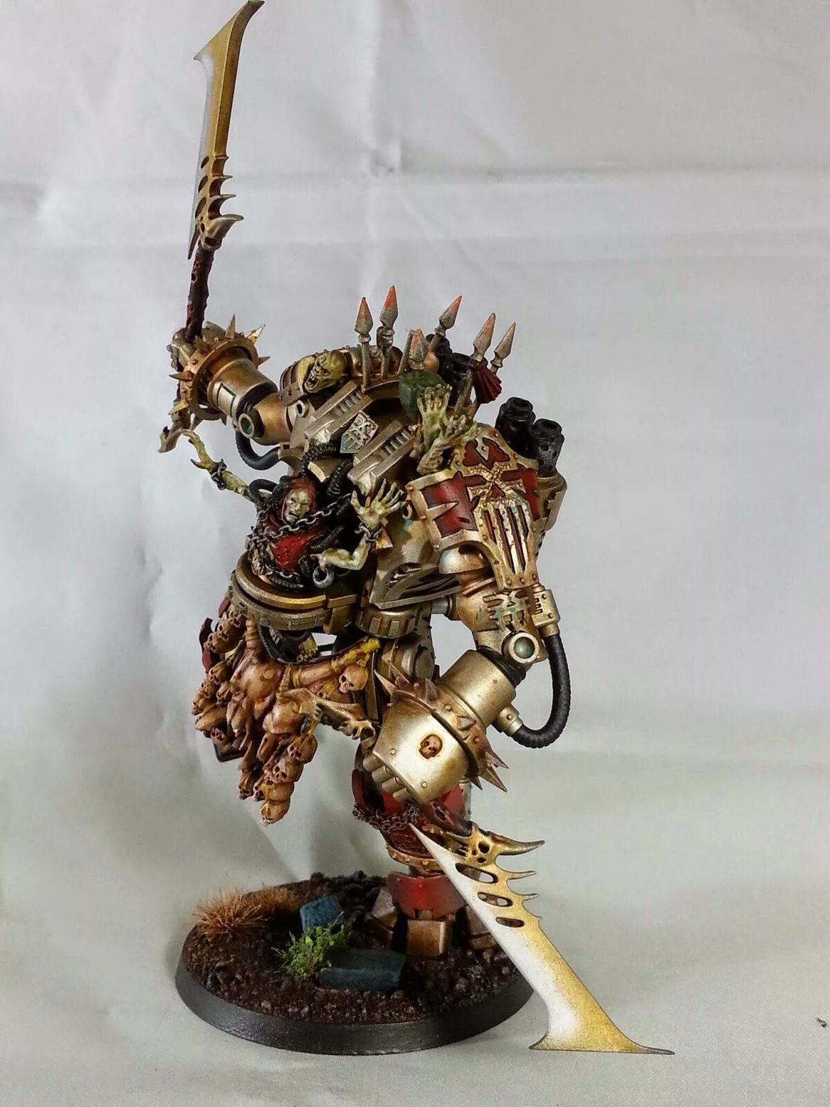 Лоргар вархаммер 40000. Warhammer 40k miniatures. Альтернативный вархаммер. Sternguard veteran squad. Chaos defiler space.